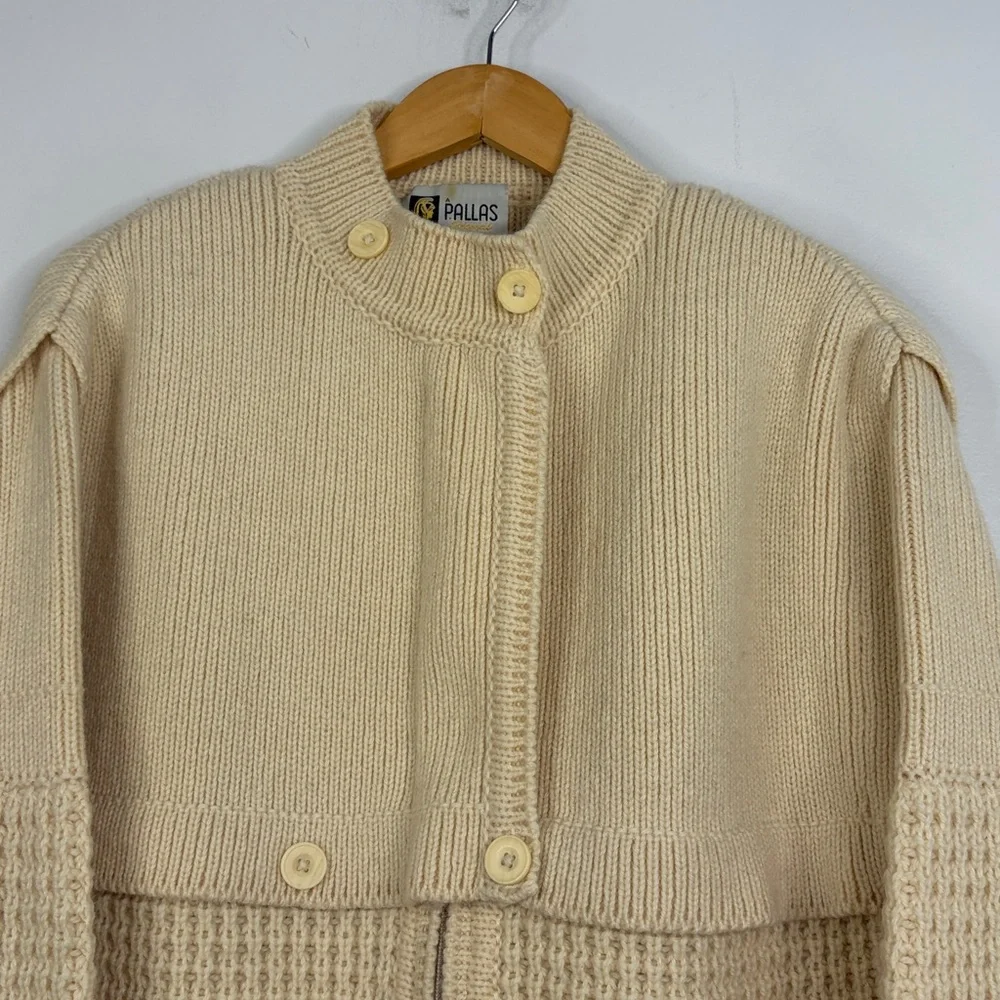Vintage Irish Sweater Womens Large Cream Wool Chunky Knit Coatigan Cardigan - Picture 3 of 16
